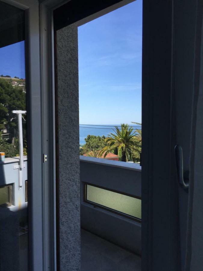 L'Attico Di Anna Leilighet Sanremo Eksteriør bilde